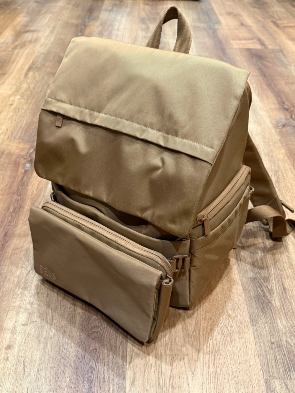 Beis the ultimate diaper bag cognac - Picture 3 of 7